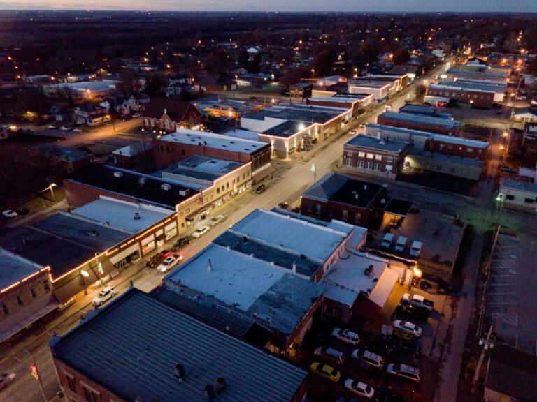 Downtown Aeriak xmas lights
